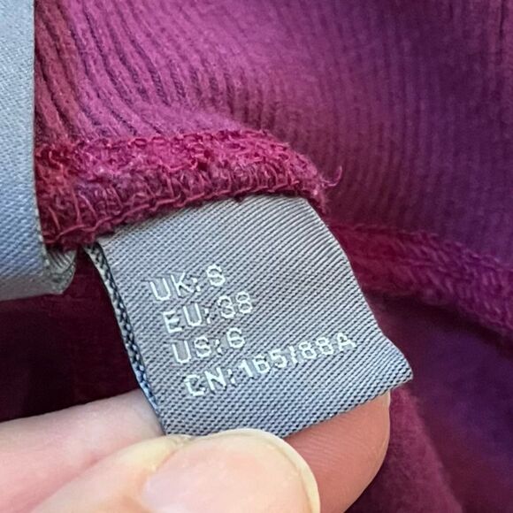 Sweaty Betty Melody Luxe Fleece Sweatshirt in Amaranth Pink 6 - Picture 11 of 14